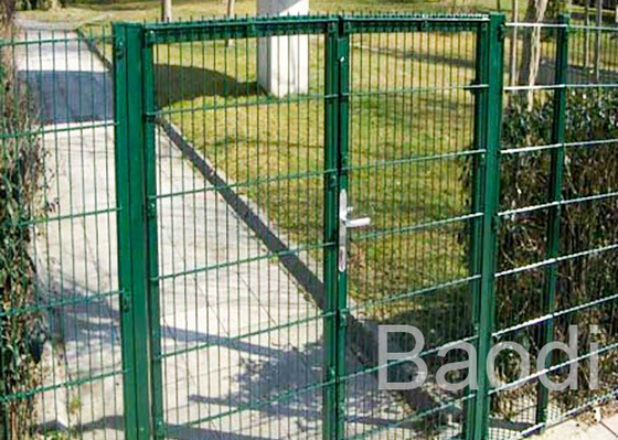 Painel dobrado da rede de arame do jardim cerca plástica verde com porta 4 - calibre 11