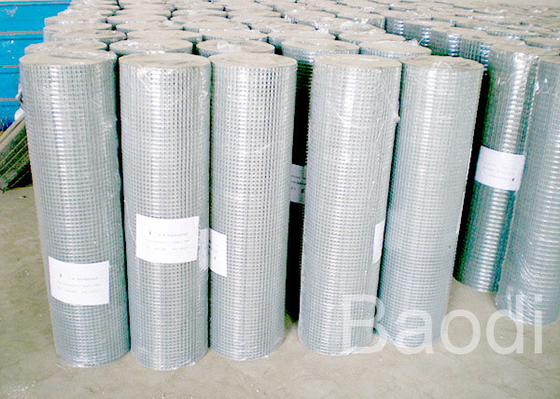 Rede de arame soldada 16 calibres que cerca ferro do carbono dos painéis o baixo com superfície lisa