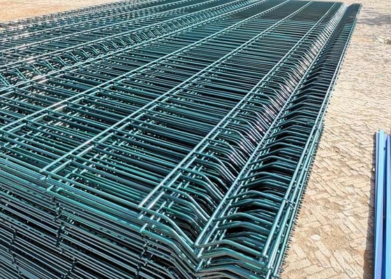 O fio antiferrugem Mesh Security Fence Pvc Coated de 50x150mm soldou a grade