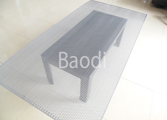 O furo redondo 60 da folha perfurada de aço inoxidável decorativa desconcertou SS304/SS316