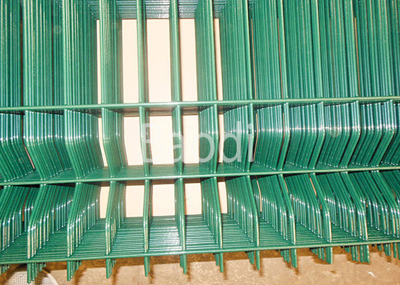 Painéis revestidos da cerca da rede de arame do vinil verde com o cargo do metal de grande resistência