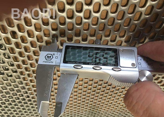 1X2M Galvanized Slotted Hole perfurou Mesh Screen For Mining de aço inoxidável
