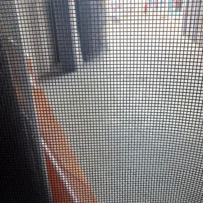 Estilo de tecelagem Tecelagem simples 10-18 malha de aço inoxidável Malha de janela anti-roubo Design elegante para proteção aprimorada